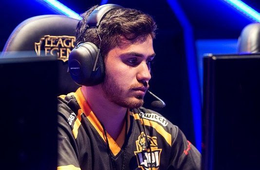 Thyak vuelve a la escena esports como empresario