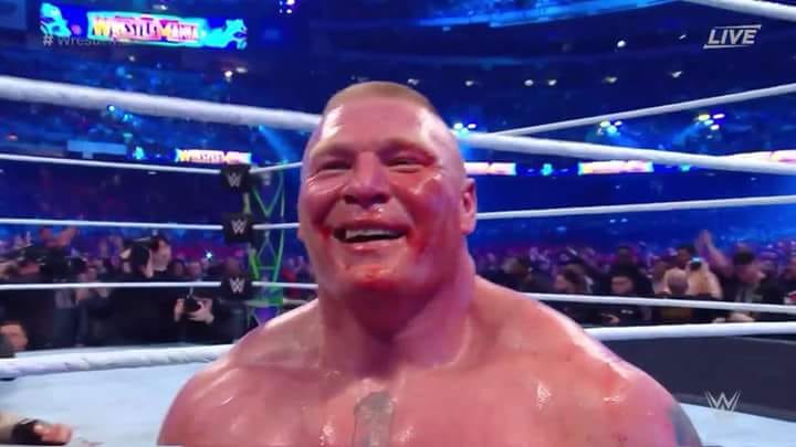 wwe wrestlemania 34 brock lesnar destroza roman reigns evento estelar 